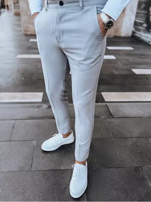 Elegantne hlače v svetlo sivi barvi