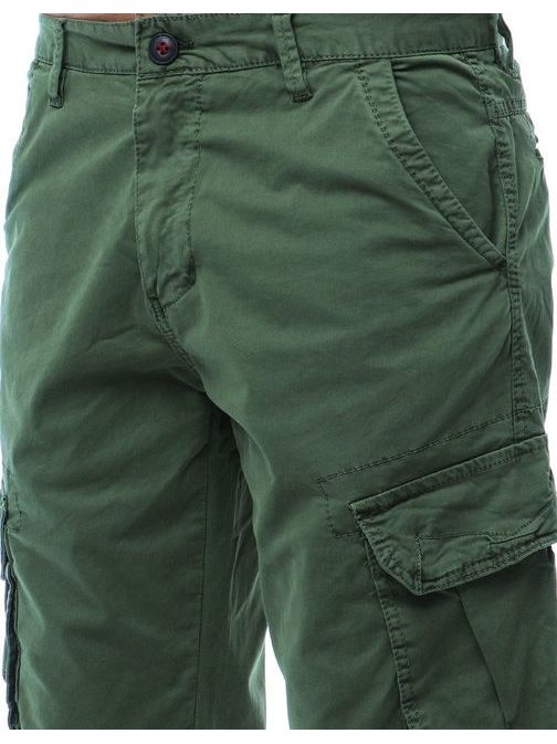 Trendovske zelene kratke hlače z žepi
