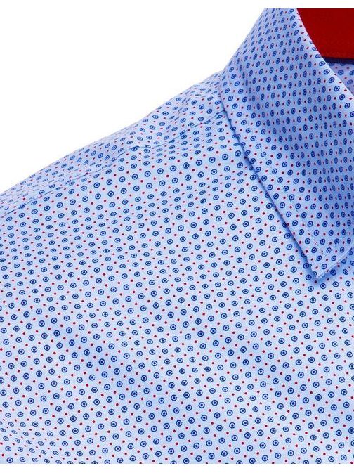 Modra srajca z modernim vzorcem