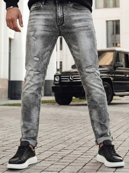 Stilske sive jeans hlače za moške