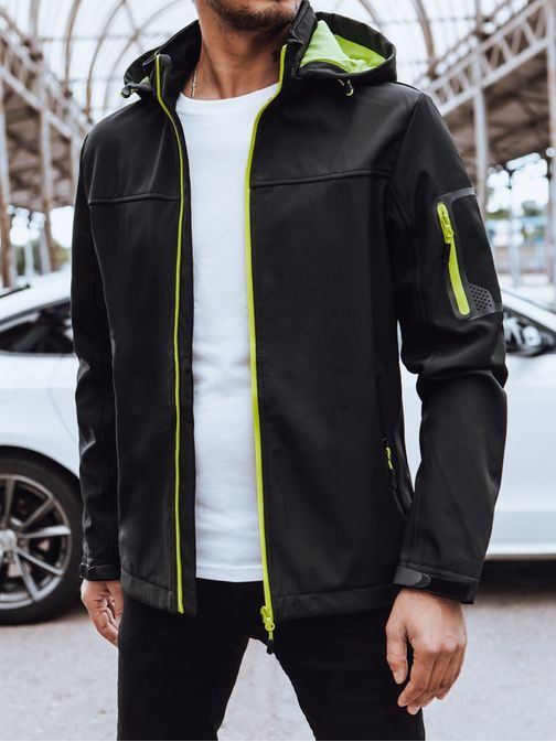 Trendovska softshell jakna z drznimi elementi v črni barvi