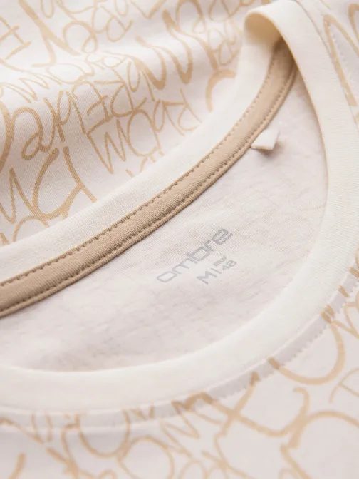 Rjava majica s trendovskim potiskom in žepkom V1 TSFP-0188