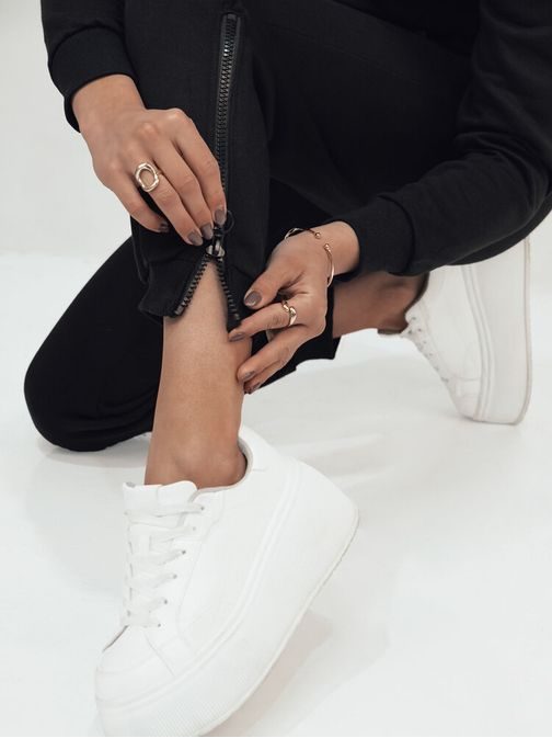 Elegantna ženska trenirka v črni barvi Keili