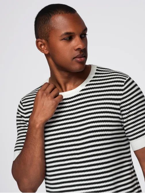 Črno-bela majica V1 TSCT-0255