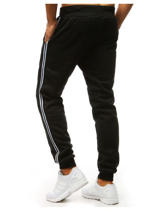 Črne hlače trenirke s črtami