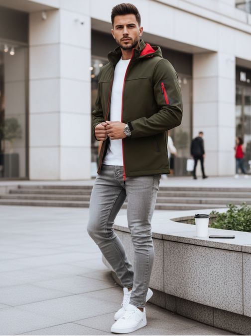 Trendovska softshellová jakna z izrazitimi elementi v kaki barvi