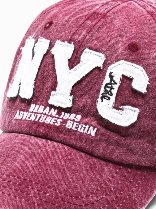 Temno rdeča kapa s šiltom s potiskom NYC H062