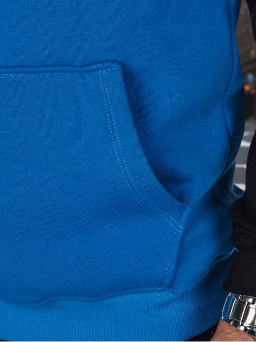 Edinstvena modra majica s kapuco