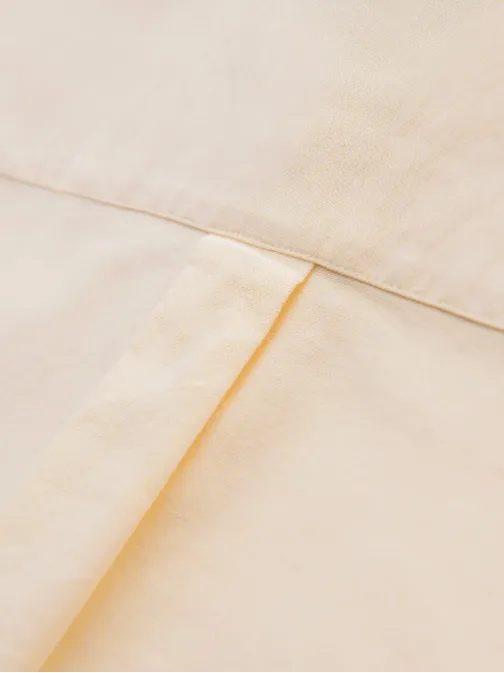 Trendovska moška pastelno rumena srajca z dolgimi rokavi V3 SHOS-0183