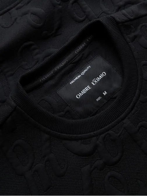 Atraktiven črn pulover z izrazitimi črkami V1 SSNZ-0164