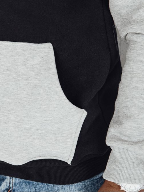 Unikaten črn pulover s kapuco