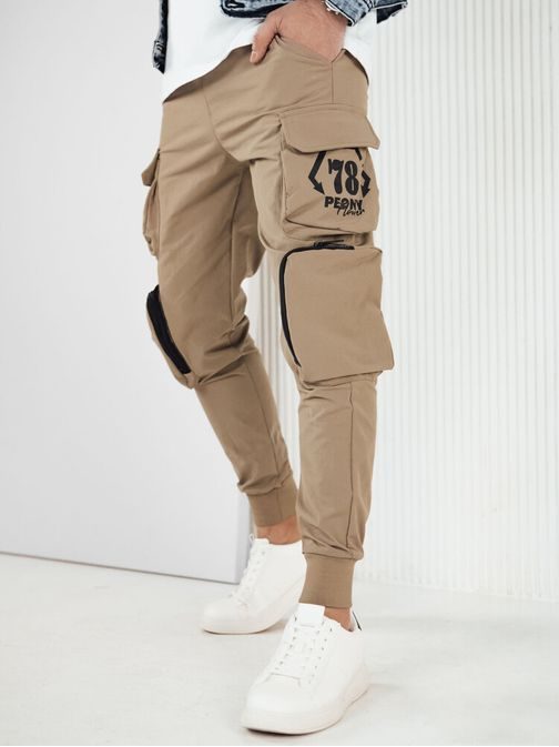 Brezčasne bež jogger hlače z žepi