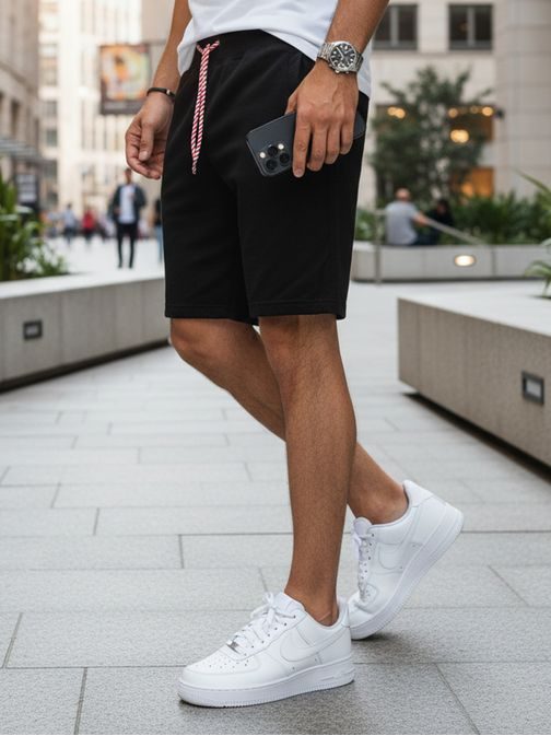 Udobne črne kratke hlače z logotipom