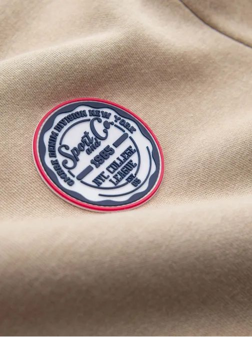 Udoben peščen pulover z našitkom V3 SSNZ-0134