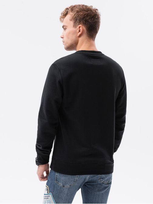Preprost črn pulover brez kapuce B978