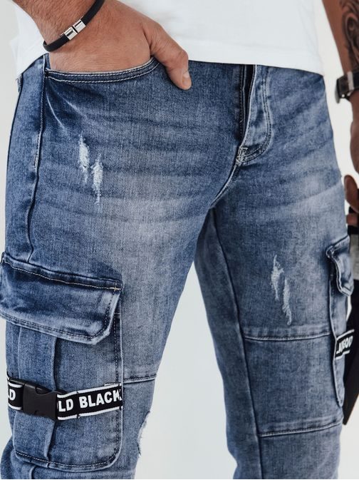 Brezčasne moške jogger hlače v svetlo modri barvi