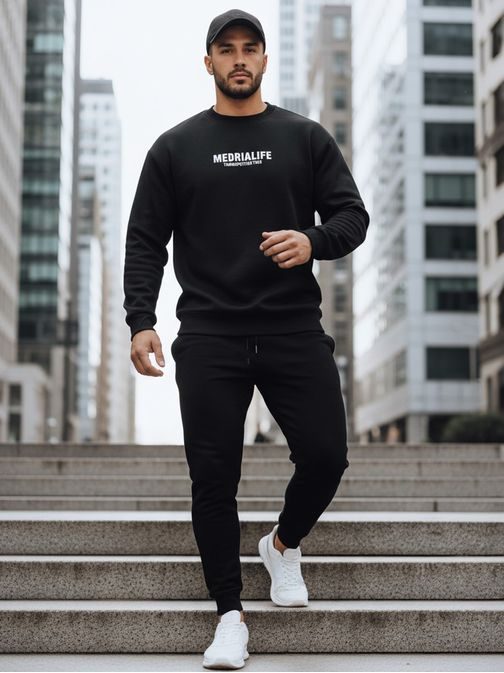 Črna majica s kapuco s stilskim napisom