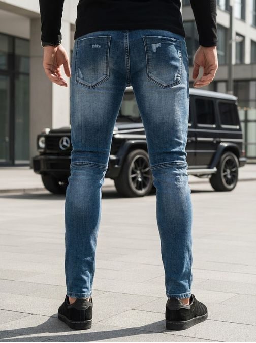 Originalne kavbojke v granatni barvi