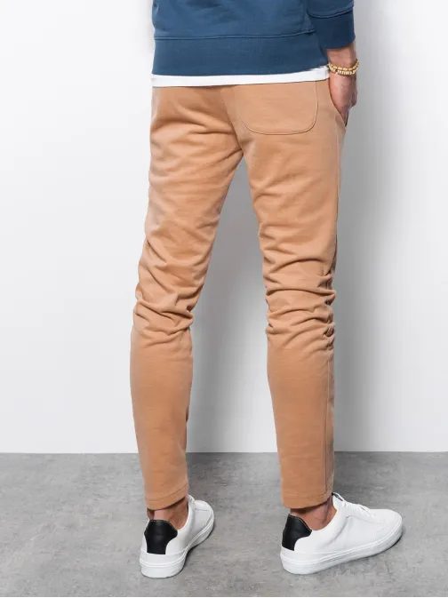 Udobna trenirka v camel barvi P946