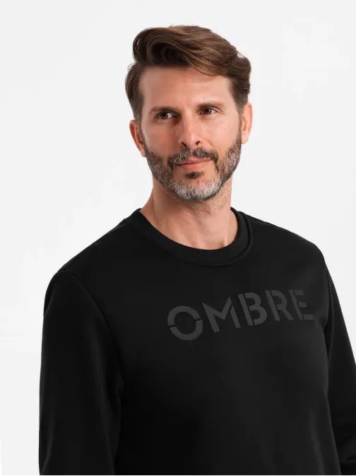 Klasičen črno pulover z napisom V4 SSPS-0181