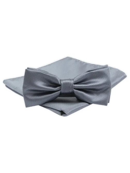 Siva elegantna moška metuljčka