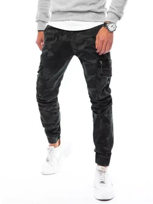 Črne stilske maskirne hlače z žepi