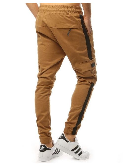 Stilske jogger hlače v camel barvi