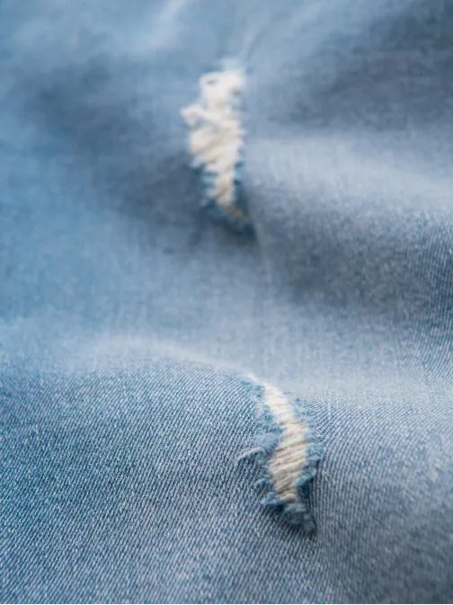 Privlačne svetlo modre moške kavbojke V1 PADP-0255