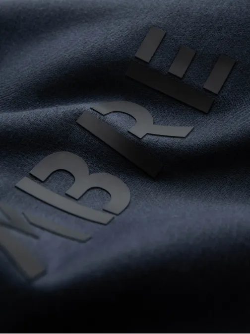 Klasičen temno moder pulover z napisom V3 SSPS-0181