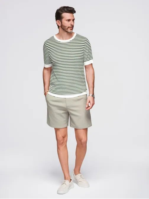 Majica V3 TSCT-0255 z mornarsko olivno in belo barvo