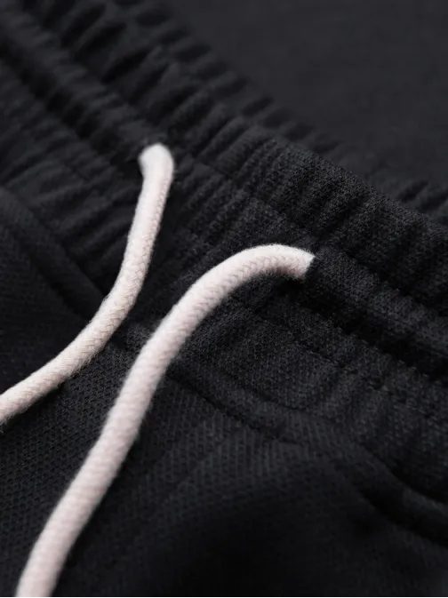 Pletene črne moške kratke hlače V2 SRSK-0124