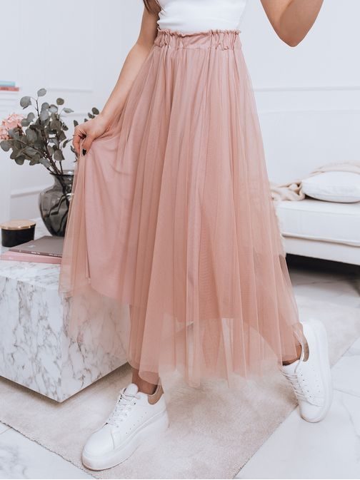 Edinstveno rožnato krilo iz tila Atena