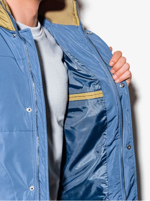 Trendovska prehodna jakna v modri barvi C448