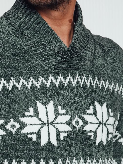 Modni zelen pulover v severnem motivu