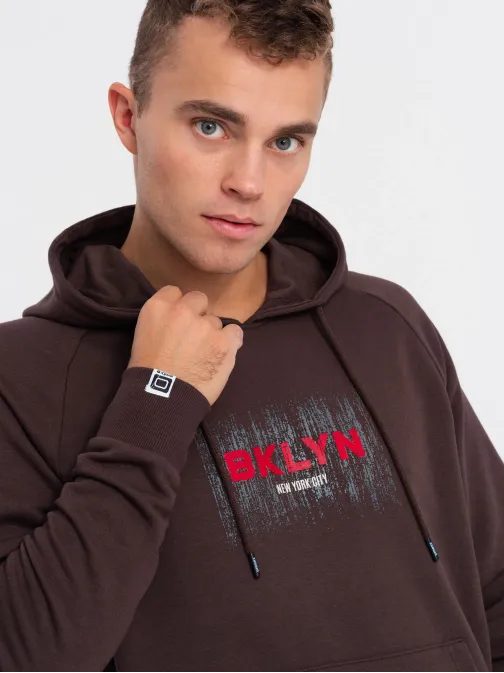 Brezčasen temno rjav pulover s kapuco V2 SSPS-0150