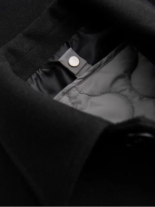 Črn moški zimski plašč om-cowc-0135