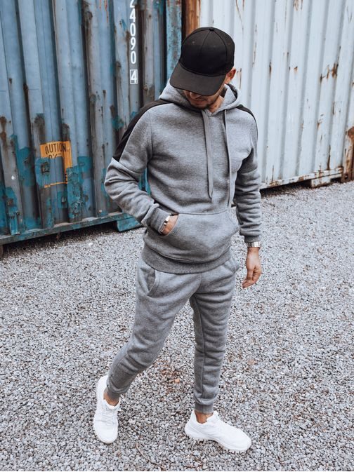 Udoben set trenirke v sivi barvi