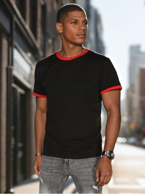 Udobna črna moška majica