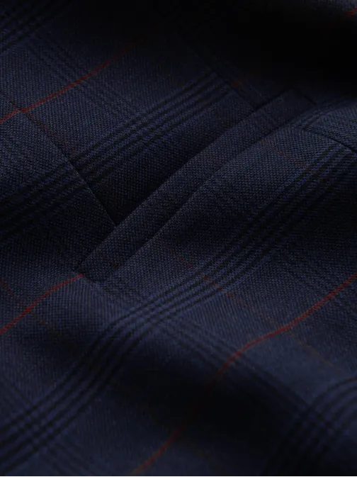 Eleganten temno moder telovnik v karo dizajnu V1 BLZV-0123