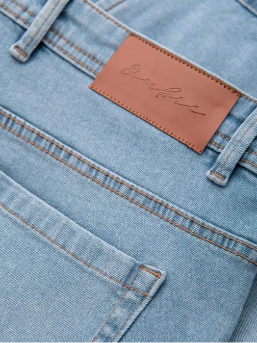 Moderne svetlo modre kratke hlače iz džinsa z odrgninami V1 SRDS-0186