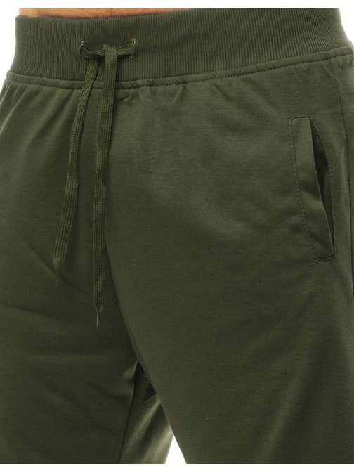 Udobne zelene moške kratke hlače