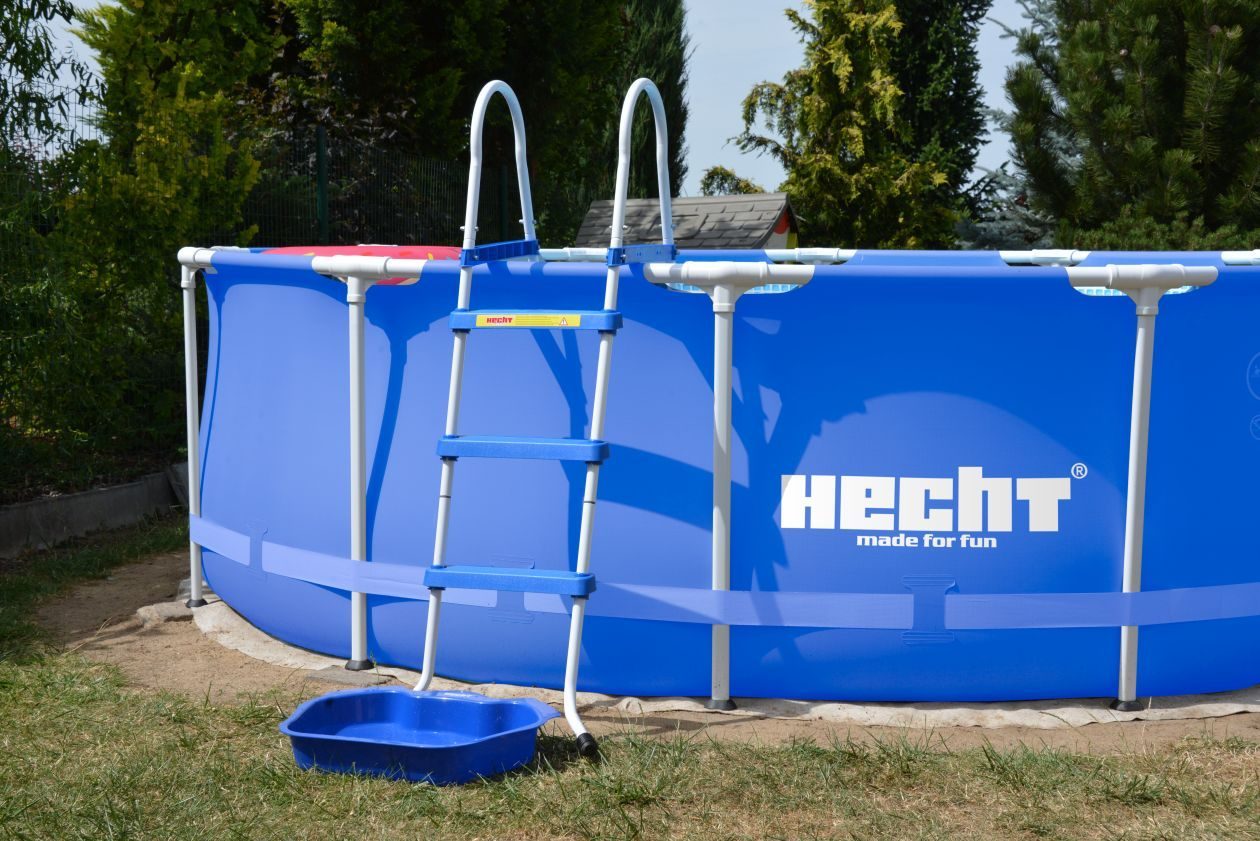 bazén hecht so schodíkmi