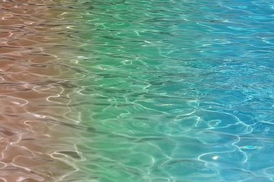 Ako vyčistiť vodu v bazéne za pár minút?