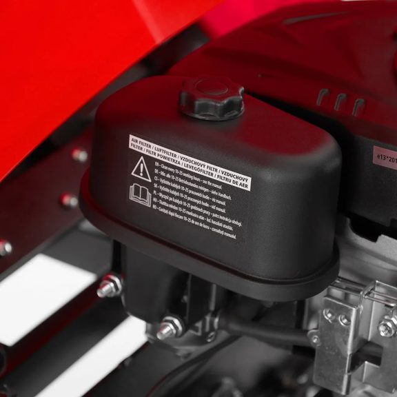 Vzduchový filter na traktore HECHT 5169