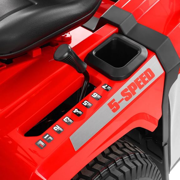 5 rýchlosti na traktore HECHT 5286