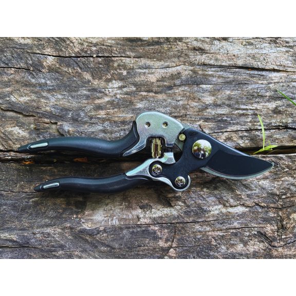 Záhradnícke nožnice 494 ADN