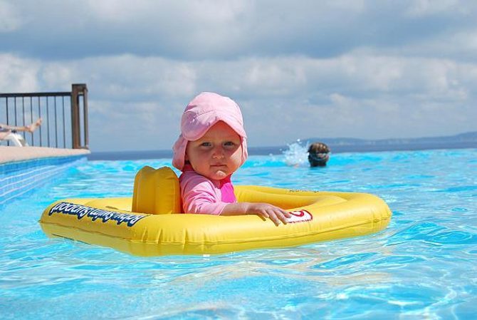 Ako bazén zabezpečiť pred deťmi