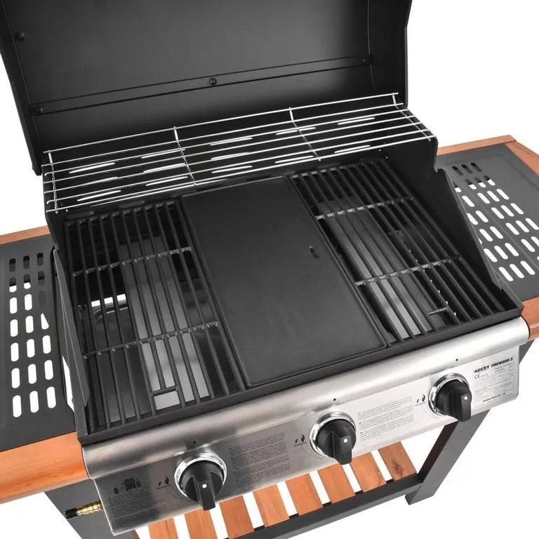 Bočný pohľad na gril HECHT FIREWOOD 3