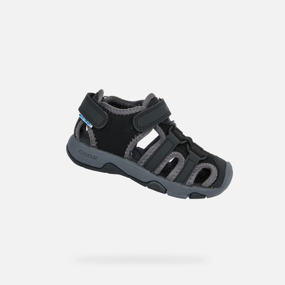 Levně Černé chlapecké sandály Geox Multy - 22