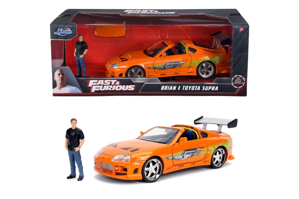 Levně Rychle a zběsile auto 1995 Toyota Supra 1:24 + figurka Brian O’Conner